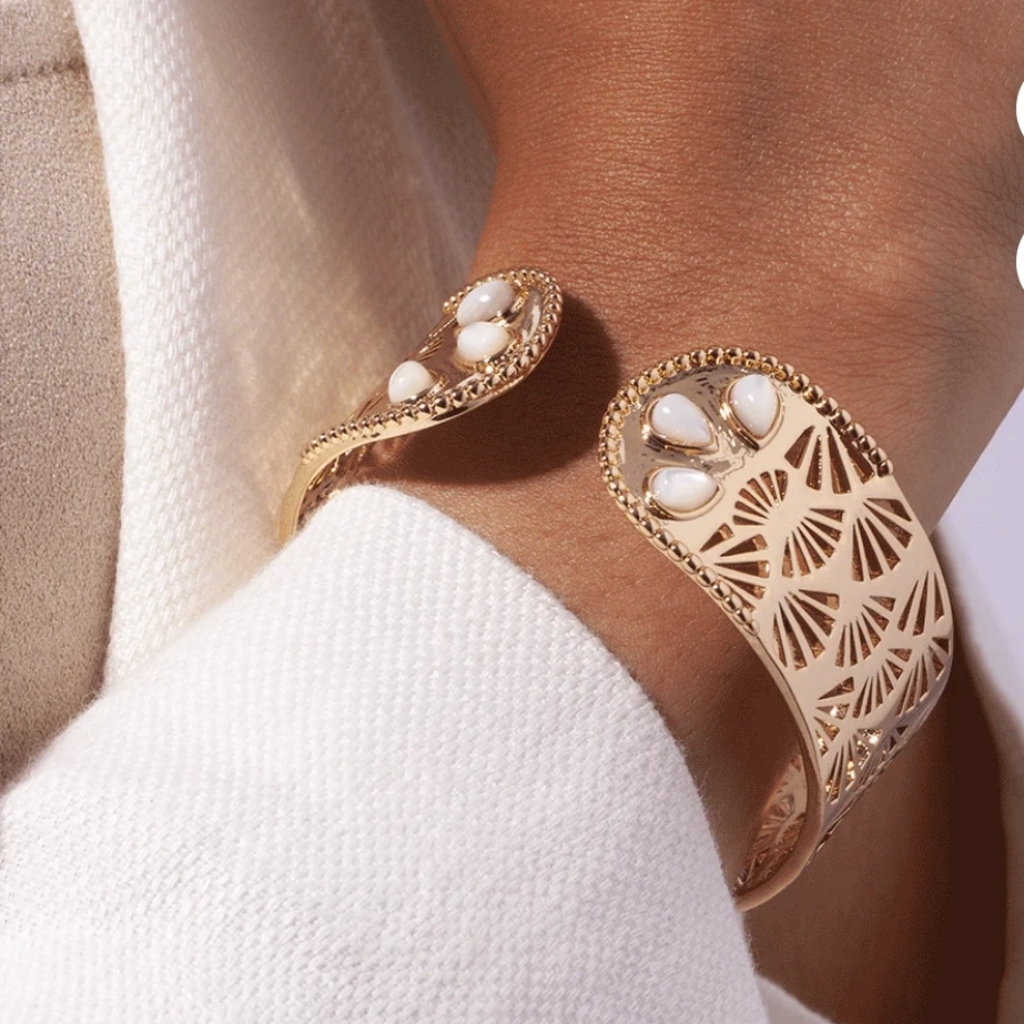 Cuff Bracelet Emma & Chloe